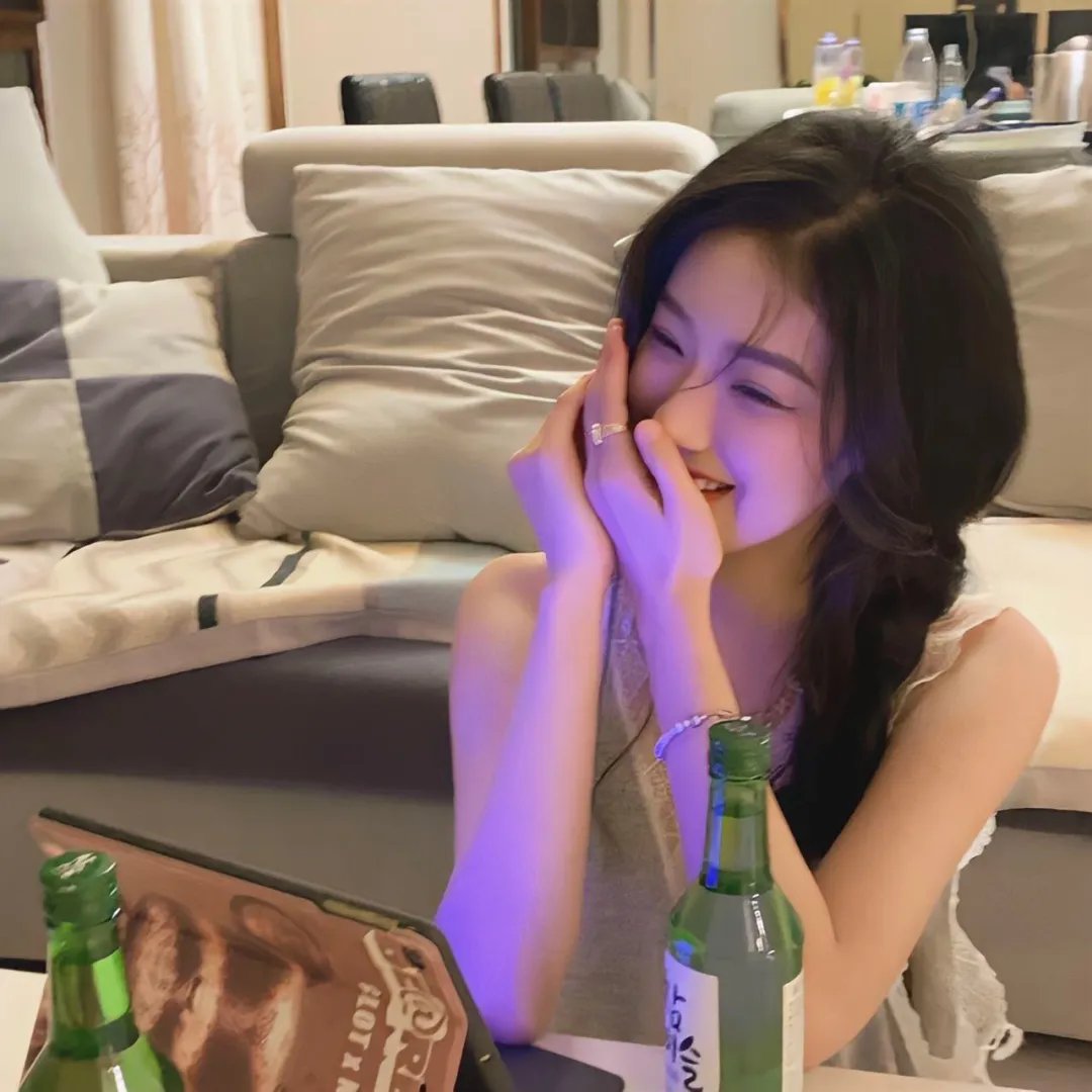 某影后之女夜店蹦迪，工作室声明未澄清，一个月引热议